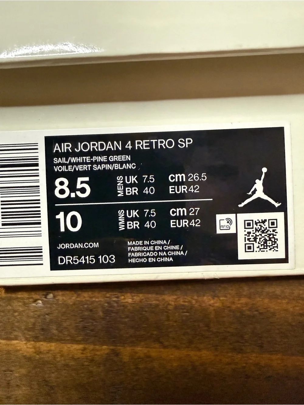 Air Jordan 4 Retro SP Sail/White-Pine Green Sneakers, M8.5/W10